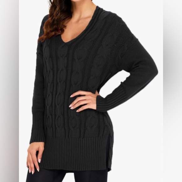 CABLE KNIT Women's V-neck Long Sleeve Tunic Sweater black size L NWOT - Picture 1 of 6